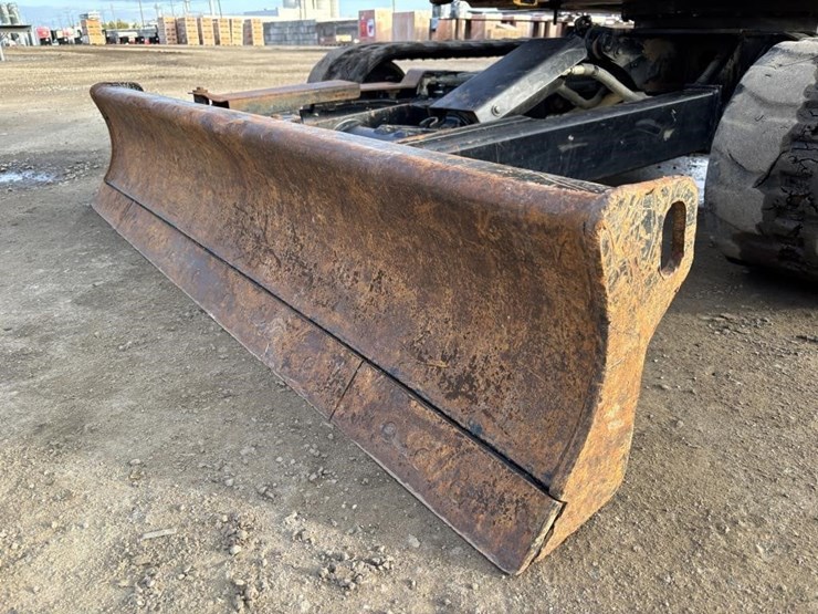 2022-caterpillar-303.5-image-14