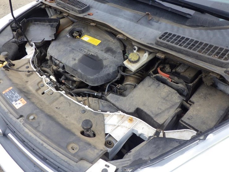 2015-ford-escape-image-10