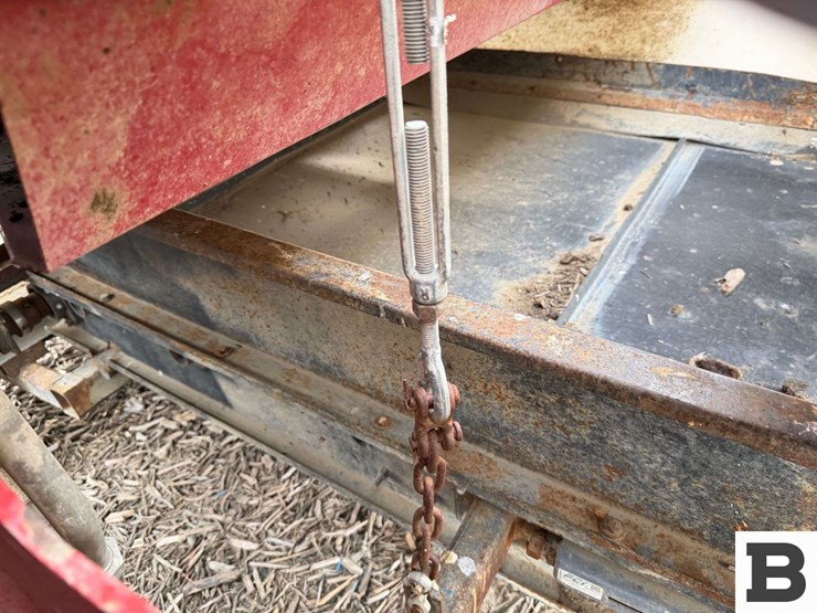 2010-new-holland-2010-image-25