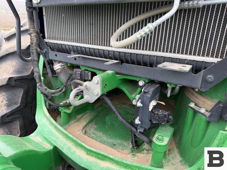 2021-john-deere-7r-350-image-18