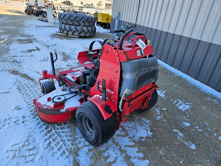#161-•-gravely-pro-stance-60-stand-up-zero-turn-mower-image-3