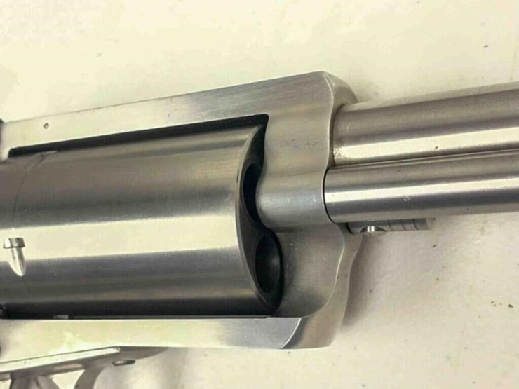 magnum-research-revolver-image-15