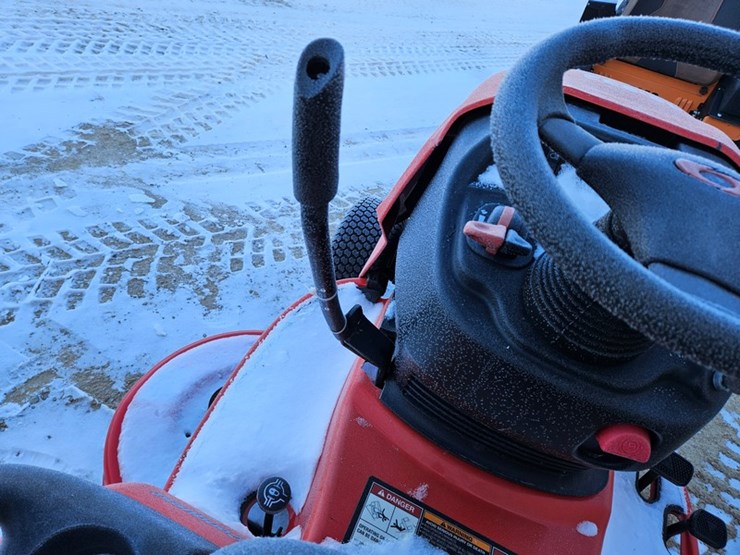 #144-•-simplicity-conquest-lawn-tractor-image-20
