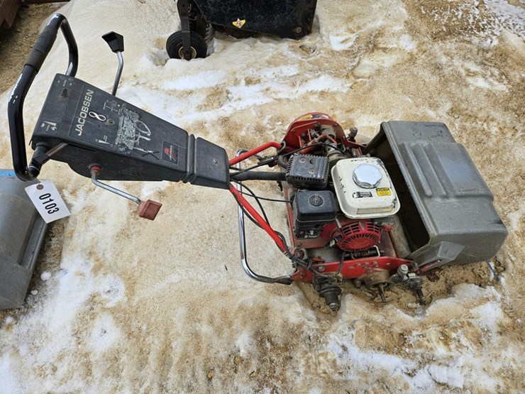 #103-•-jacobsen-walk-behind-greens-mower-for-parts-image-6