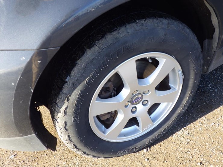 2012-volvo-xc60-image-13