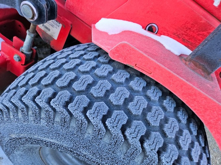 #161-•-gravely-pro-stance-60-stand-up-zero-turn-mower-image-24