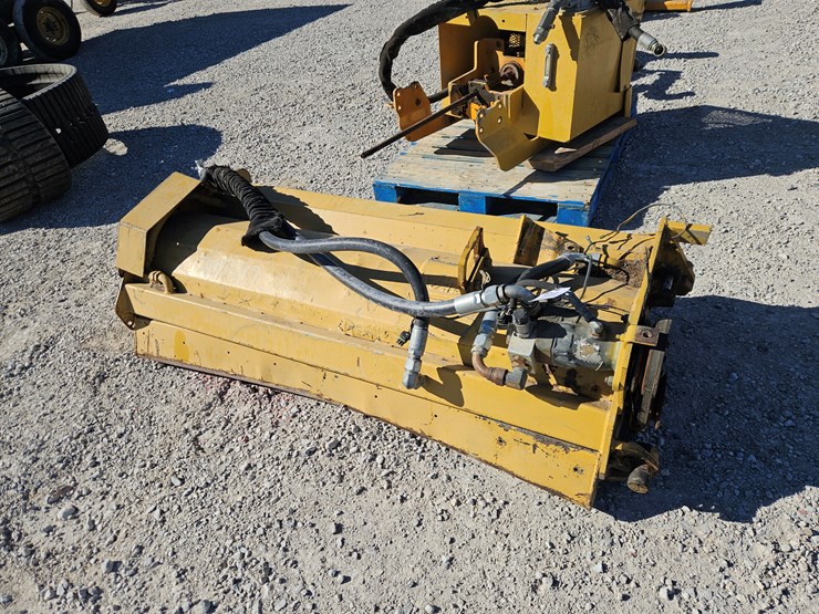 john-deere-5085m-image-2