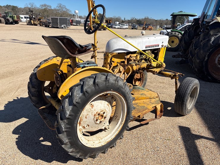 international-cub-image-4