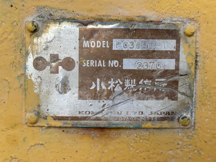 komatsu-pc38uu-1-image-40