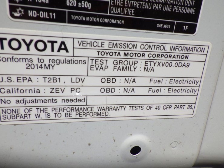 2014-toyota-rav4-image-11