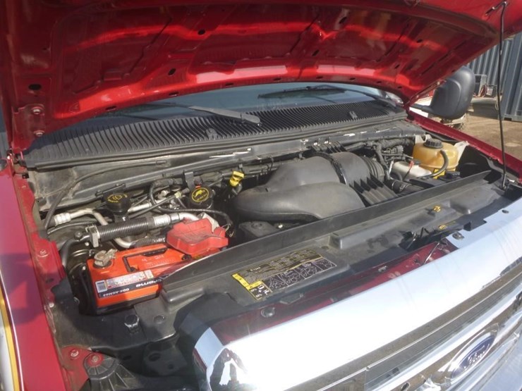 2017-ford-e350-image-12