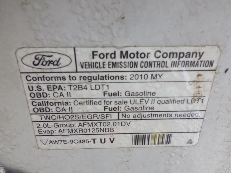 2010-ford-transit-connect-image-12