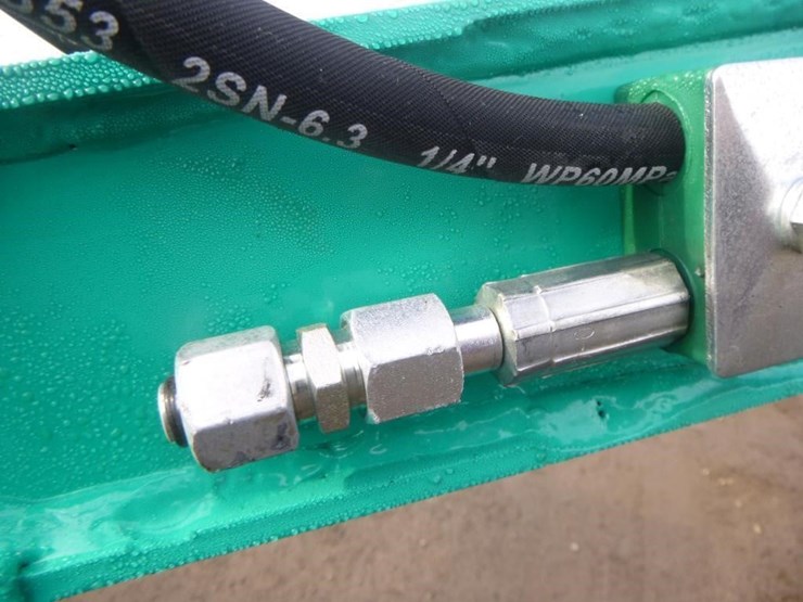 agt-mh12rx-hydraulic-excavator-image-14