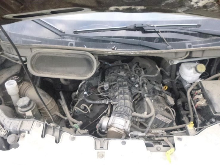 2018-ford-transit-image-17