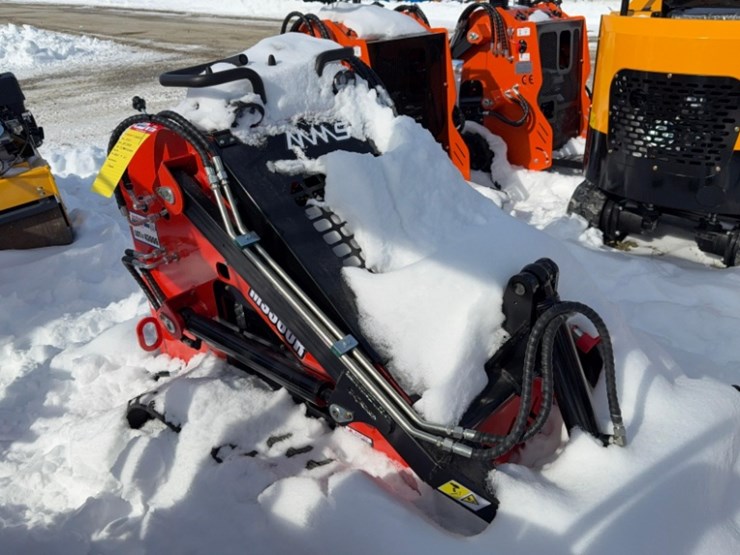 new-unused-2025-mms-ms380r-mini-skid-steer-23.5hp-gas-engine,-gp-bucket,-aux.-hyd.--sn-jt380r2251229-image-3