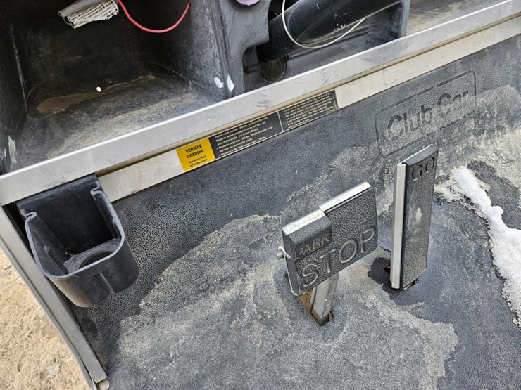 #195-•-club-car-golf-turf-truck-image-11