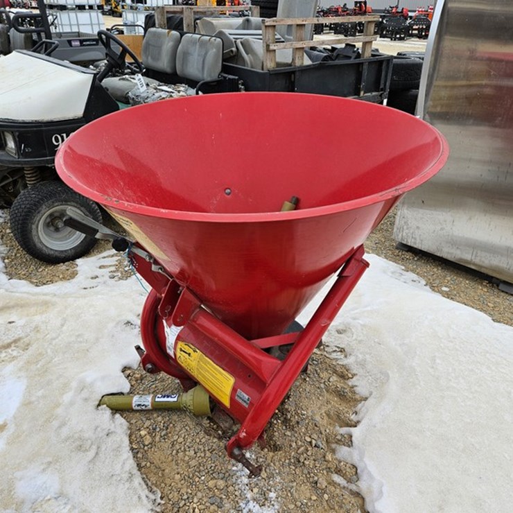 #127 • Cosmo 3pt Cone spreader, seeder