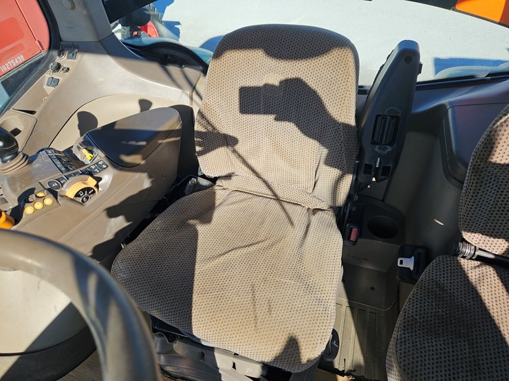 2014-john-deere-7210r-image-19