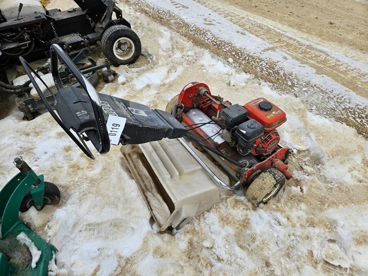 #119-•-jacobsen-walk-behind-greens-mower-image-4