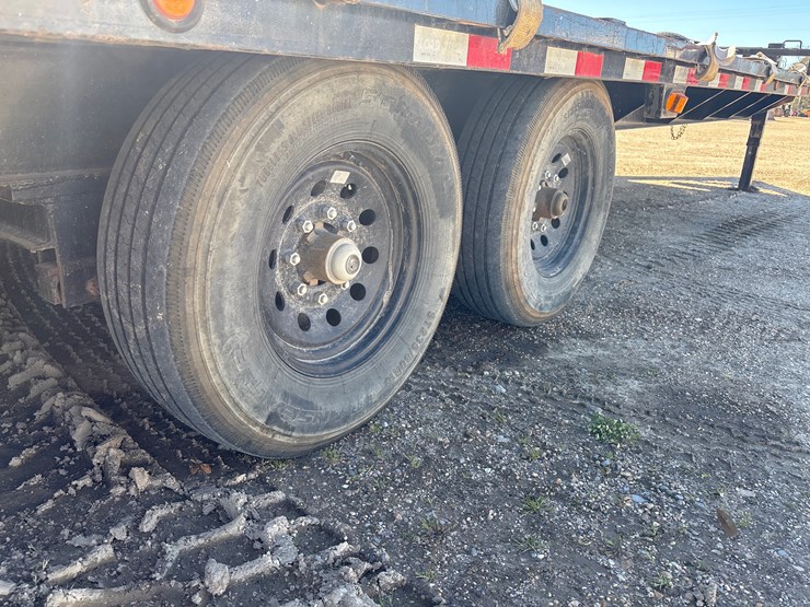 #32742-•-2023-load-trail-trailer-image-10