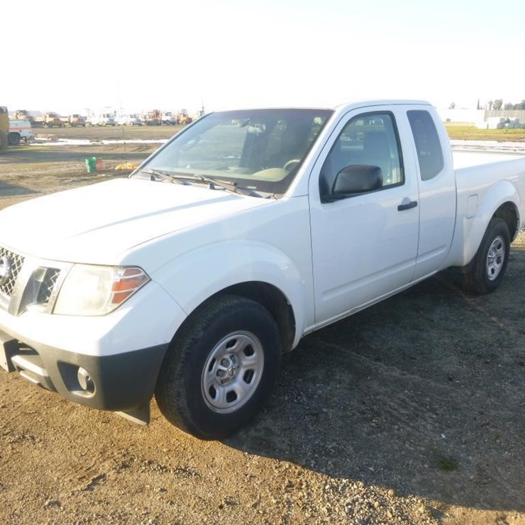 2016 NISSAN FRONTIER