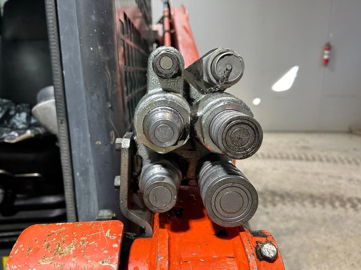 2018-kubota-svl75-2-image-11