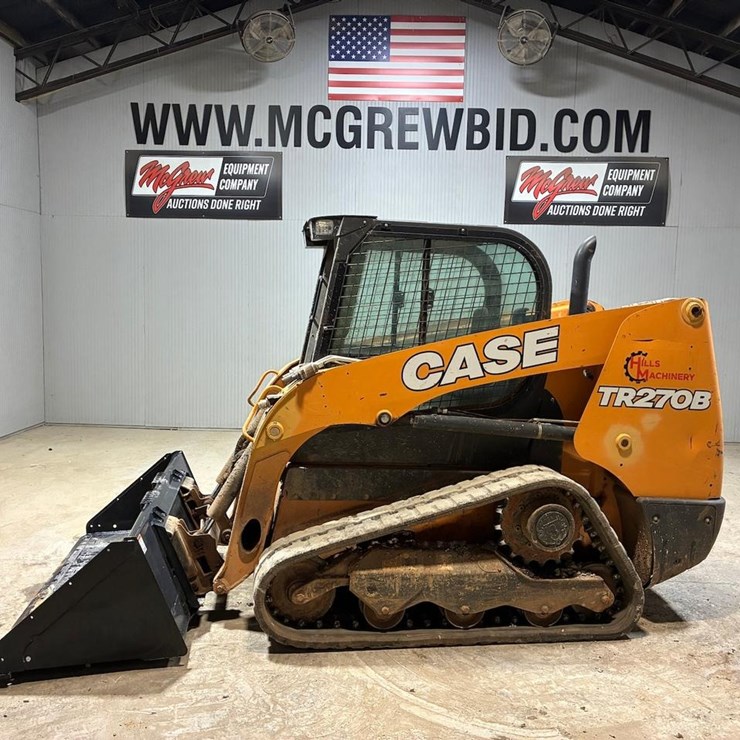 2021 CASE TR270B