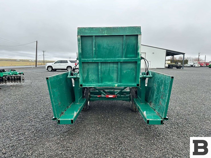 2022-willsie-2-row-sweet-potato-harvester---moses-lake,-wa-image-3
