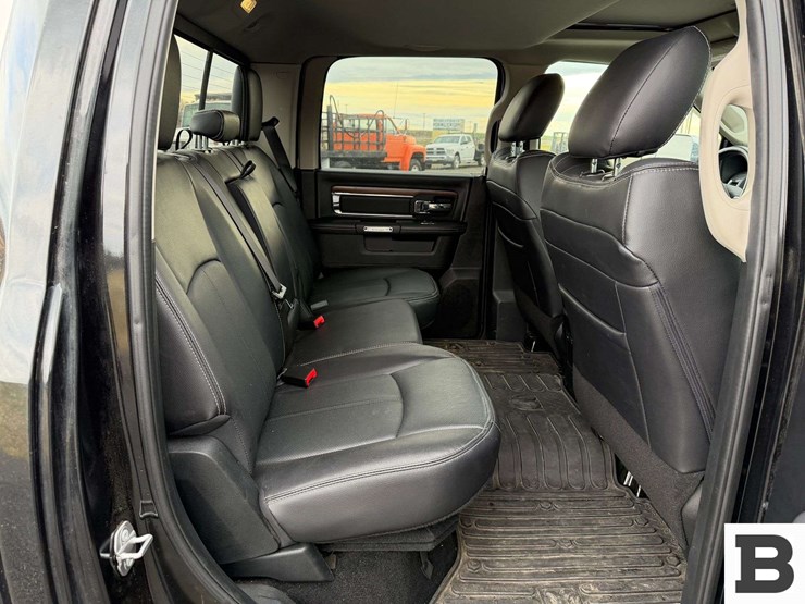 2018-dodge-1500-image-29