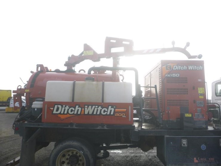 2015-international-durastar-4300-image-10