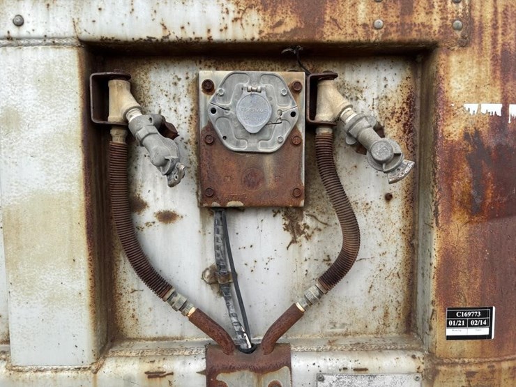 1982-fruehauf-van-image-7