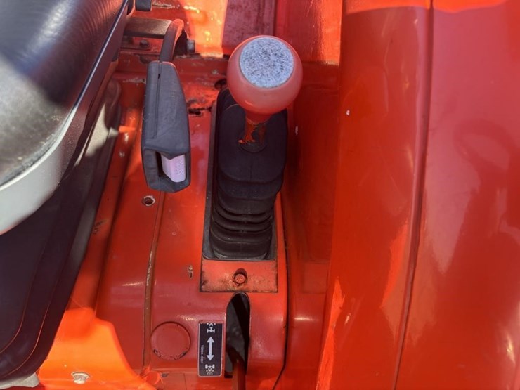 kubota-l4760d-image-31