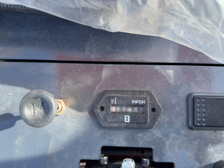 unused-aboss-model-gh16-mini-excavator,-pilot-controls,-13.5-hp-gas-engine,-16"-bucket,-sn2507059724-image-9