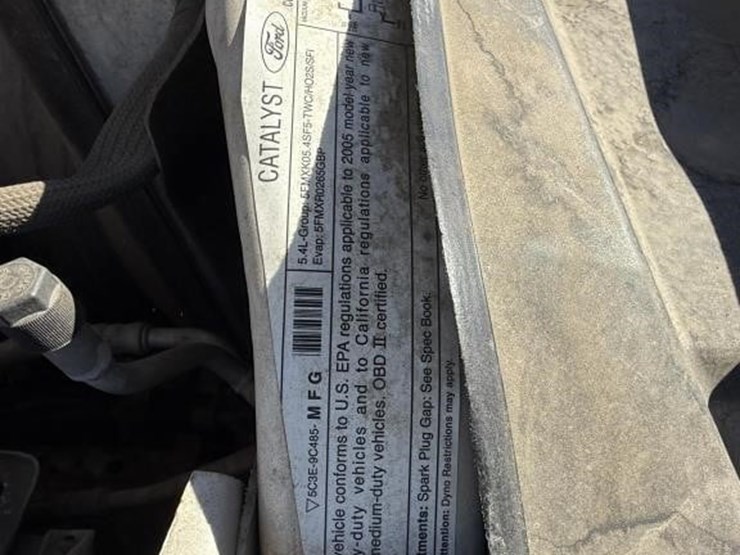 2005-ford-f250-image-15