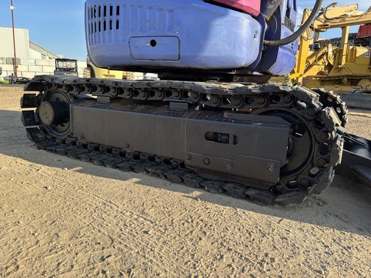 komatsu-pc20uu-3-image-21