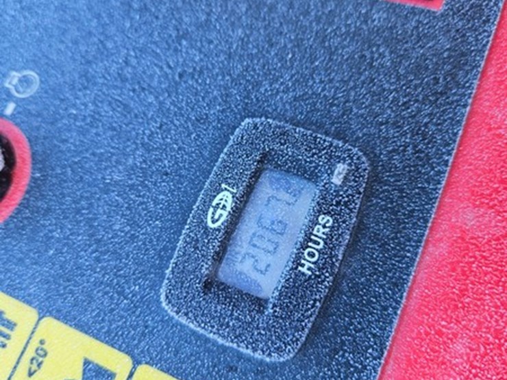 #160-•-gravely-pro-stance-60-stand-up-zero-turn-mower-image-22