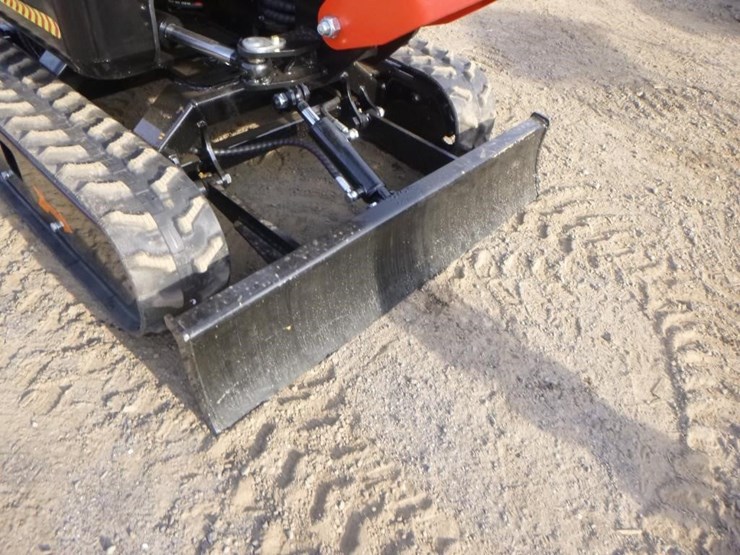 2025-tpm-18bs-hydraulic-excavator-image-16