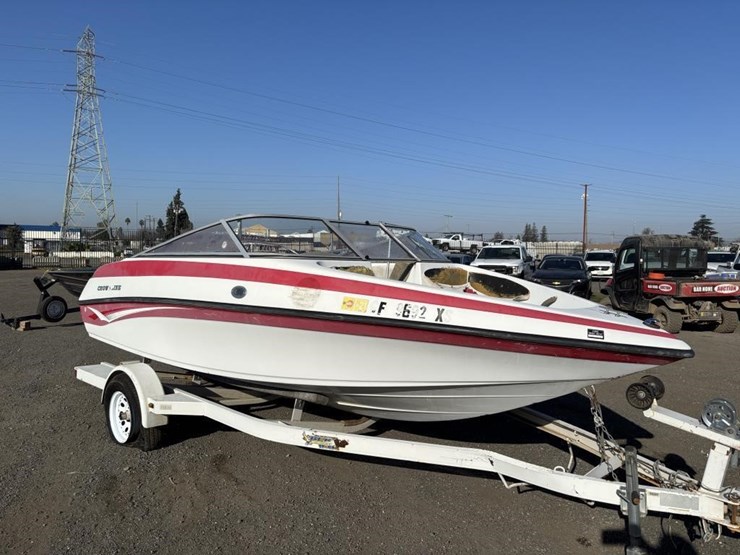 2002-unknown-trailer-image-2