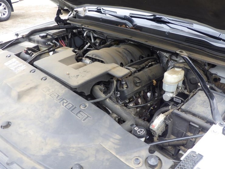 2015-chevrolet-tahoe-image-10