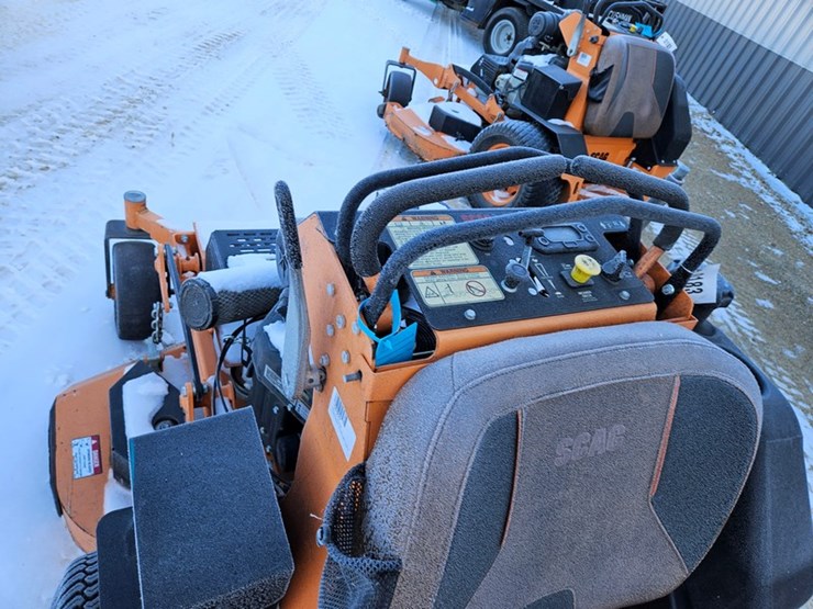 #183-•-scag-stand-up-zero-turn-mower-image-16