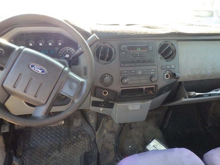 2011-ford-f250-image-7