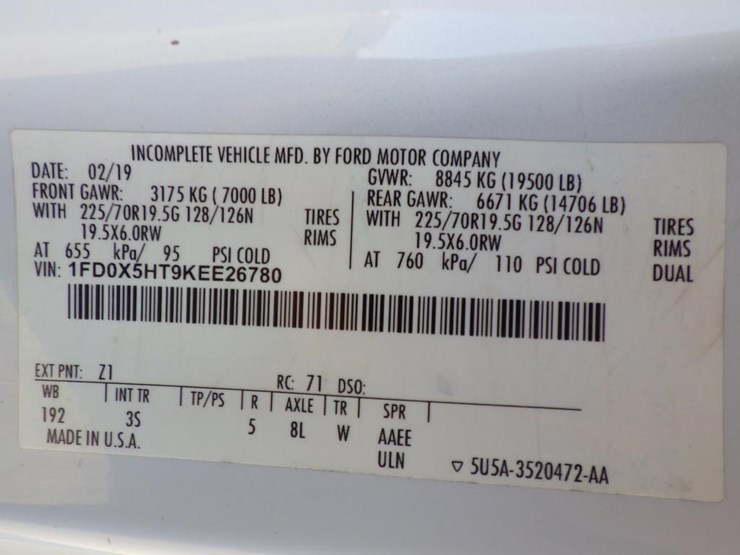 2019-ford-f550-image-18