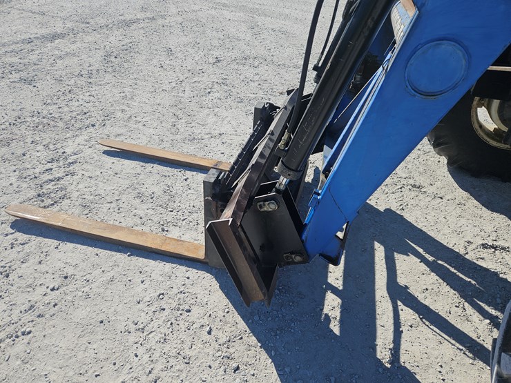 new-holland-ts110-image-22