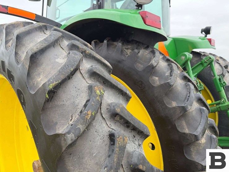 2006-john-deere-8330-image-46