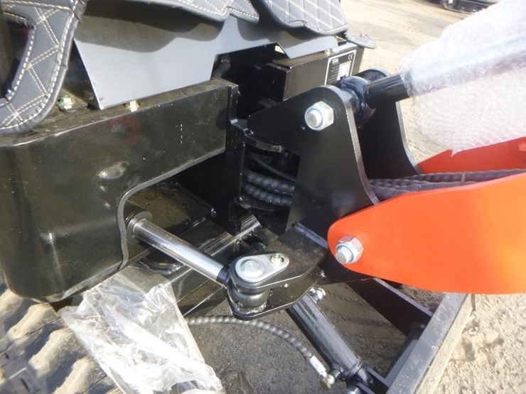 2025-tpm-18bs-hydraulic-excavator-image-17