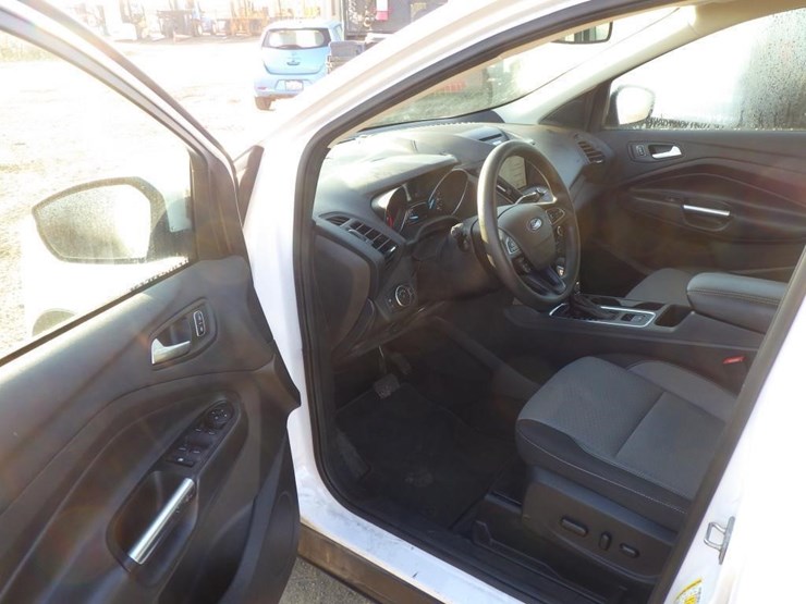 2018-ford-escape-image-5