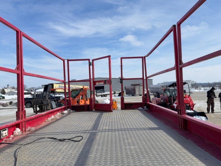 2019-mec-model-3084rt-manlift,-1,683-hours--sn#11800429,-great-machine,-everything-works-image-16