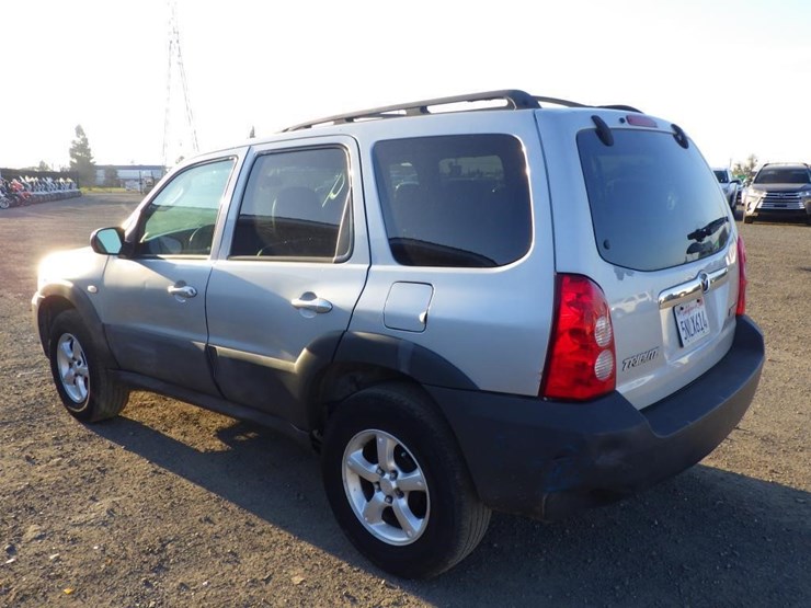 2005-mazda-tribute-image-4