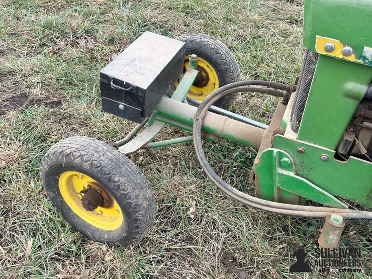 john-deere-140-image-9