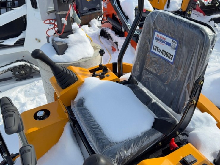 new-unused-2025-miva-15-mini-excavator,-13.5hp-gas-engine,-pilot-controls,-sn#---1522512110-image-8